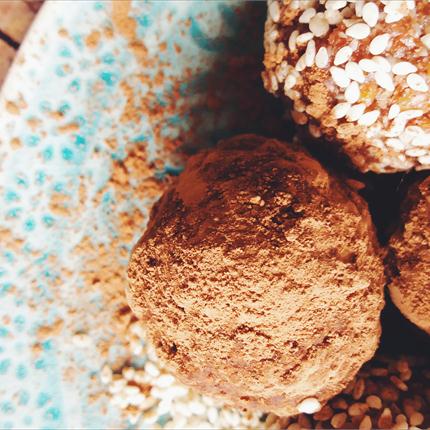 Bliss balls s fíky a kokosem