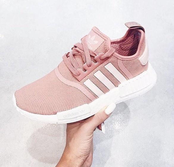 Pudrově růžové boty adidas