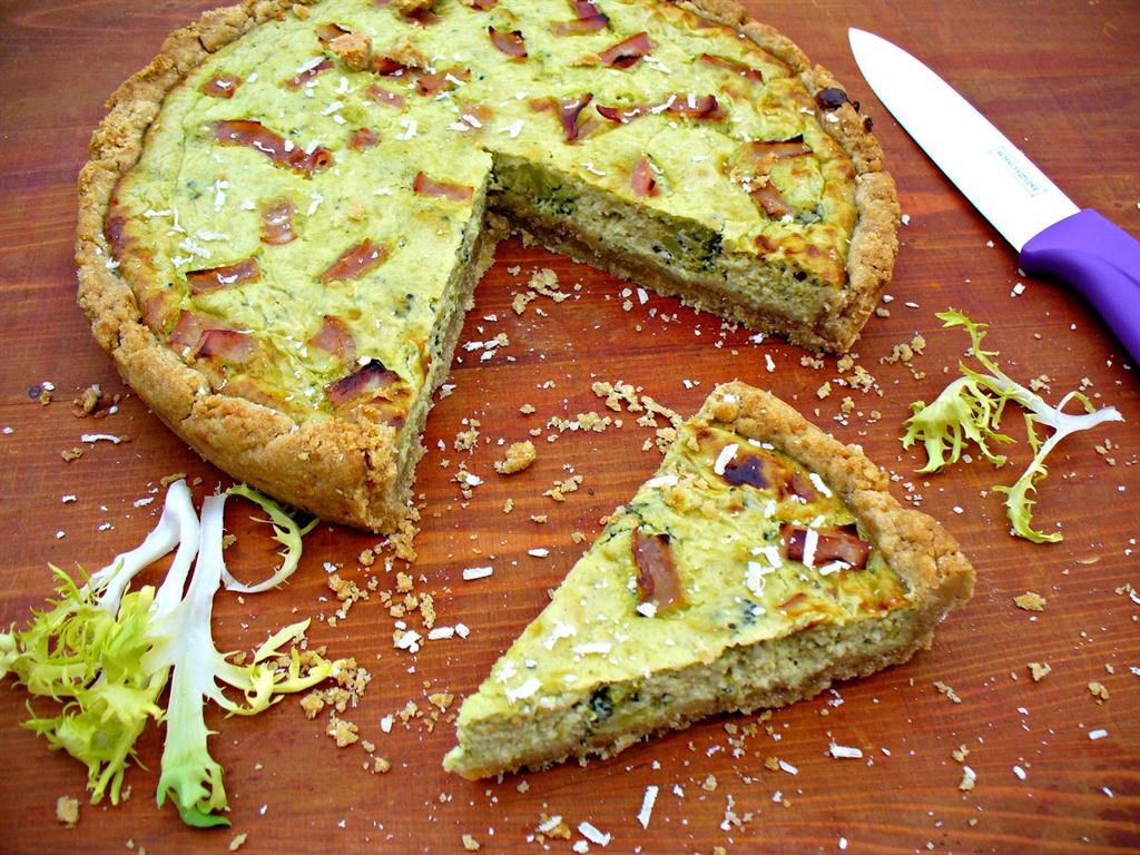 Špaldovo-žitný brokolicový quiche