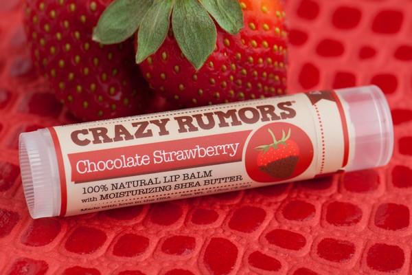Balzám na rty Crazy Rumors s příchutí čokoláda s jahodou
