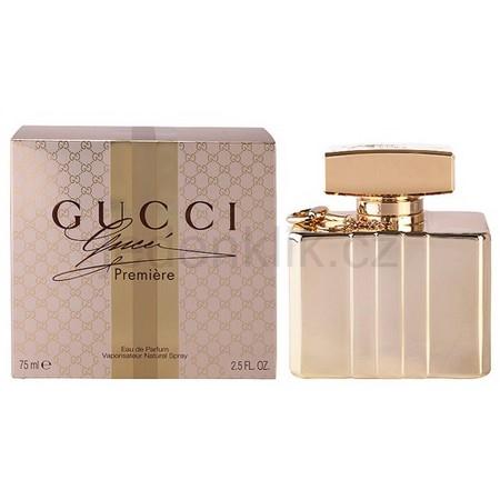 Blake Lively nosí Gucci Eau Première