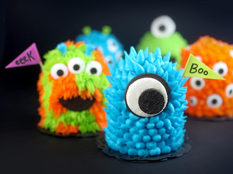 Mini monster cakes