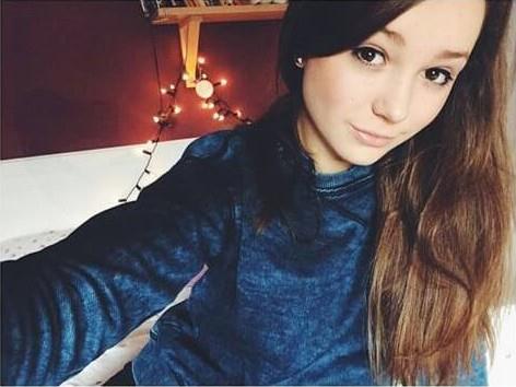 Gabriela Heclová není jen youtuberka, ale také hraje a zpívá