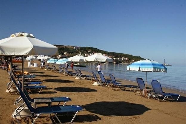 Viamare písčitá pláž na Korfu